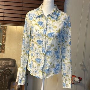 Abercrombie and Fitch Cotton Floral button down. Size M Junior